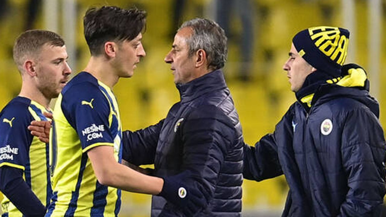 Mesut Özil ile İsmail Kartal arasında yaşanan kavga ortaya çıktı! ‘Sen kimsin ki beni…’ - Sayfa 4