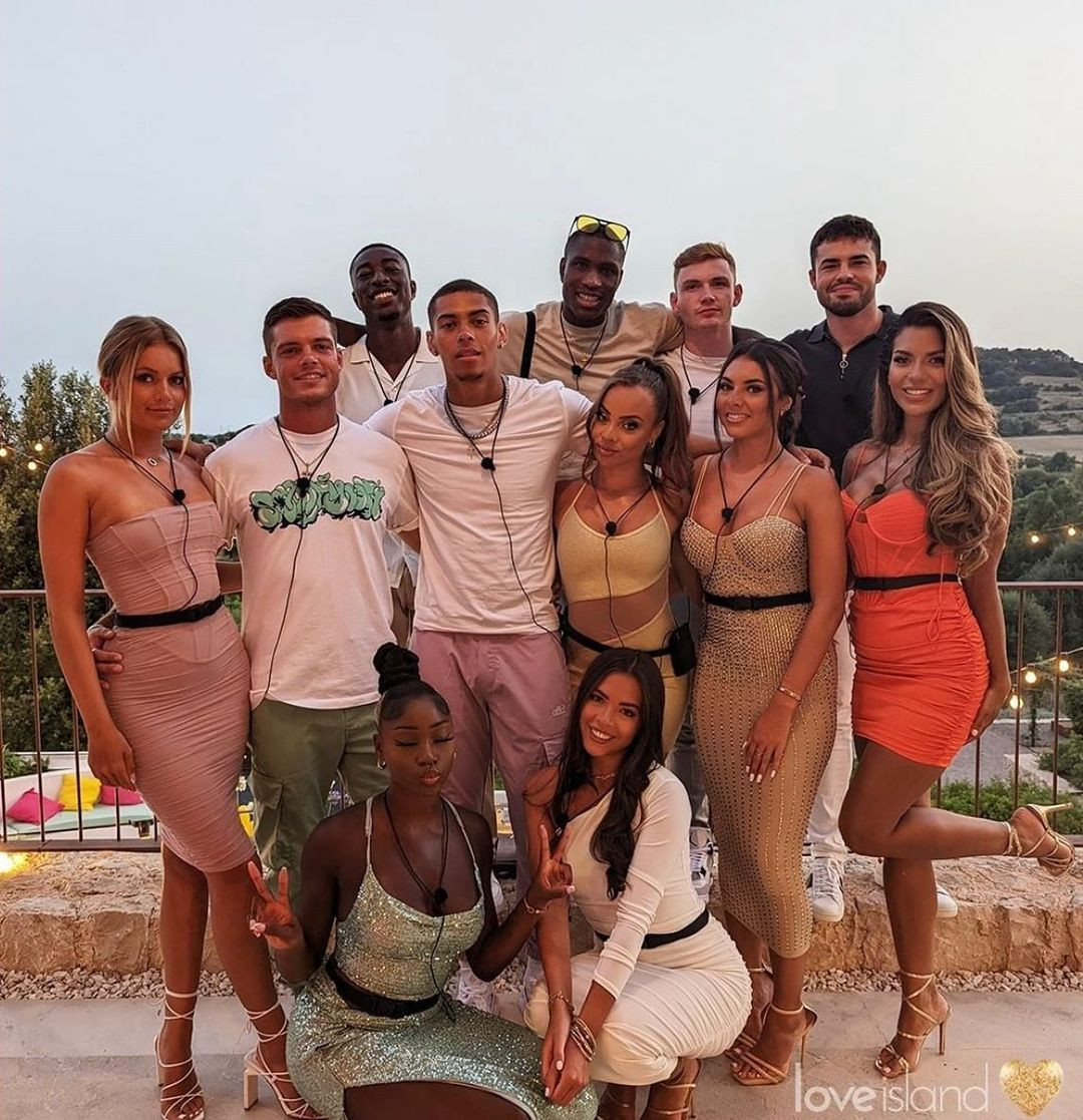 Love Island’ın Türk katılımcısı Ekin-Su’dan cinsel ilişki itirafı! - Sayfa 16