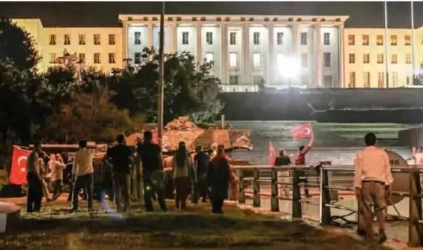 15 Temmuz gecesine ait en çarpıcı 29 fotoğraf! - Sayfa 13