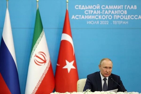 Putin İran’daki görüşmeye dublörünü mü gönderdi? Bu görüntüler konuşuluyor… - Sayfa 6