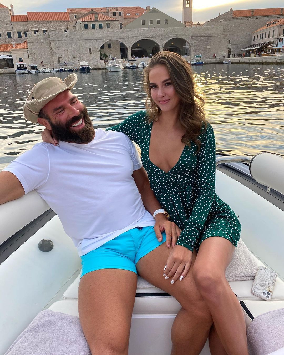 Dünyaca ünlü playboy Dan Bilzerian evlendi - Sayfa 10