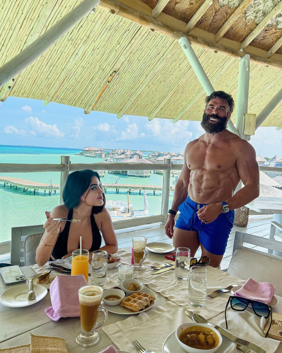 Dünyaca ünlü playboy Dan Bilzerian evlendi - Sayfa 22