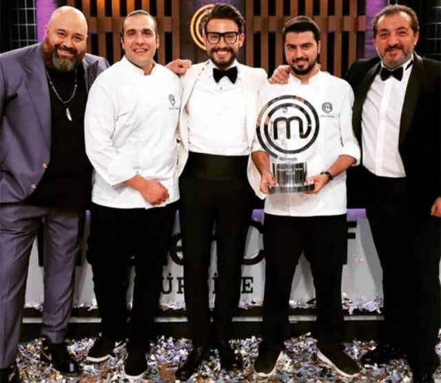 MasterChef 2020 finalisti Barbaros Yaloğlu'nun inanılmaz değişimi! Adeta bambaşka biri oldu - Sayfa 1