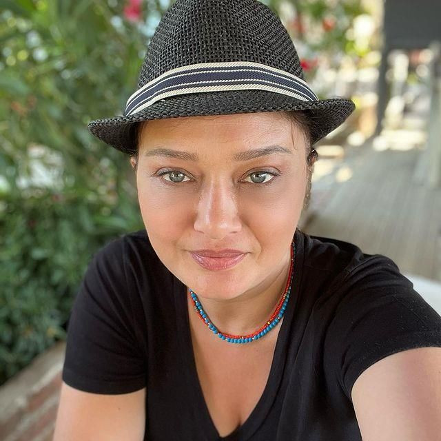 Bikinisiyle sere serpe yatarak poz veren Nurgül Yeşilçay, fiziğiyle büyüledi! "Gençlere taş çıkarır" - Sayfa 29