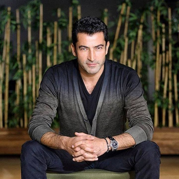 Kenan İmirzalıoğlu'nun ağabeyini görenler inanamadı! "Ailenin tek yakışıklısı Kenan değilmiş" - Sayfa 14