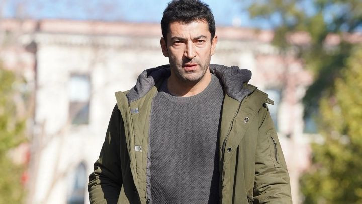 Kenan İmirzalıoğlu'nun ağabeyini görenler inanamadı! "Ailenin tek yakışıklısı Kenan değilmiş" - Sayfa 9