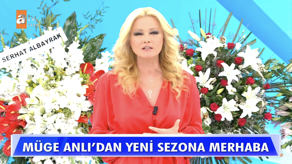 Canlı yayında romantik anlar! Eşinden gelen çiçekteki notu okuyan Müge Anlı aşkını haykırdı - Sayfa 9