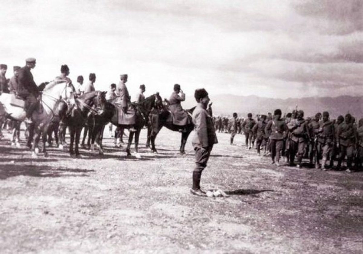 30 Ağustos zaferinin 100. yılı kutlanıyor! Büyük Taarruz'un az bilinen fotoğrafları... - Sayfa 9