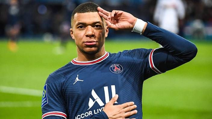 Mbappe gönlünü transeksüel modele kaptırdı! Samimi anları ifşa oldu… - Sayfa 1