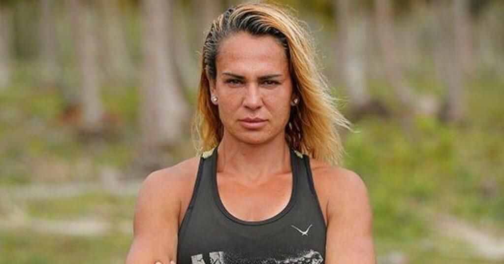 Survivor Nagihan Karadere derin göğüs dekolteli pozuyla ortalığı yaktı! Bambaşka biri olmuş... - Sayfa 3