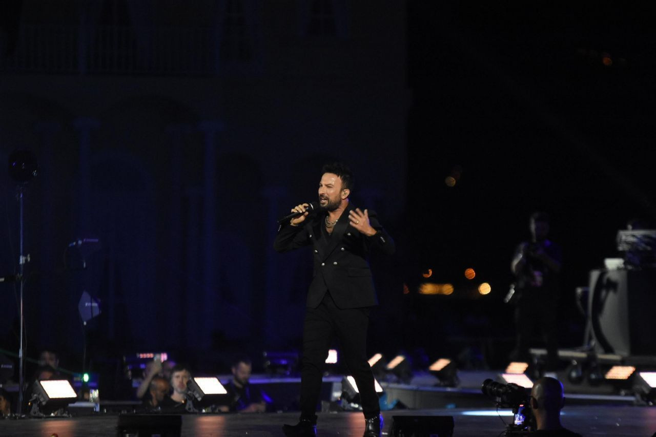 Tarkan’dan çok konuşulacak İzmir konseri paylaşımı: "Yasaksız, baskısız, yalansız..." - Sayfa 12