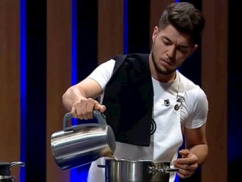 Böbreklerini kaybetmişti... Somer şef duyurdu: MasterChef Hamza'dan kötü haber - Sayfa 3