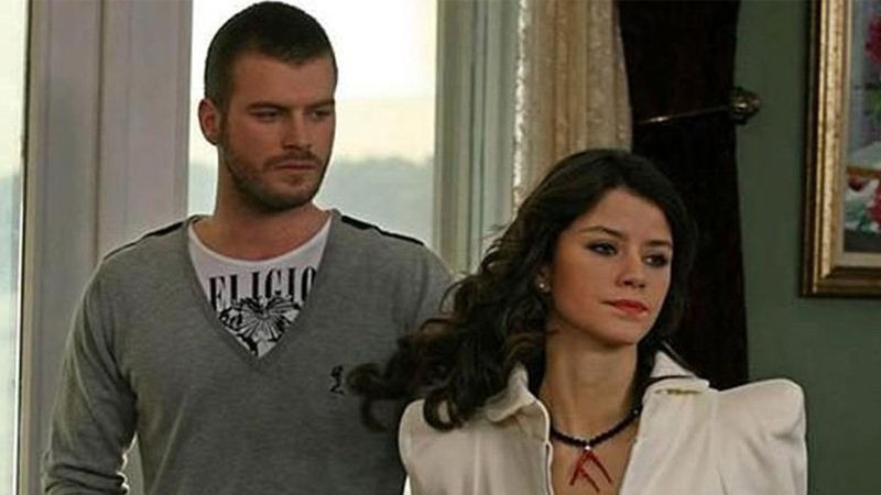 Beren Saat ve Kıvanç Tatlıtuğ New York sokaklarında! İkilinin yeni projesinden ilk görüntüler geldi - Sayfa 6