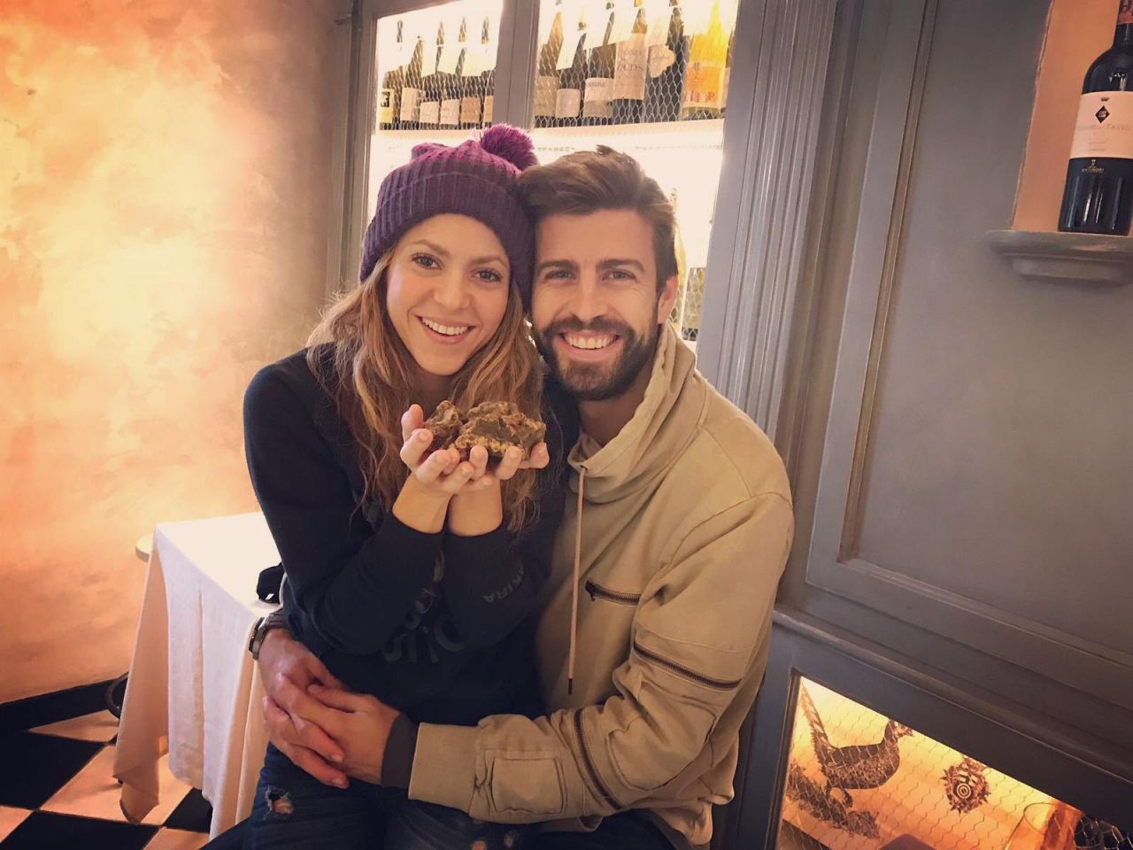 Pique tarafından aldatılan Shakira sessizliğini bozdu - Sayfa 14