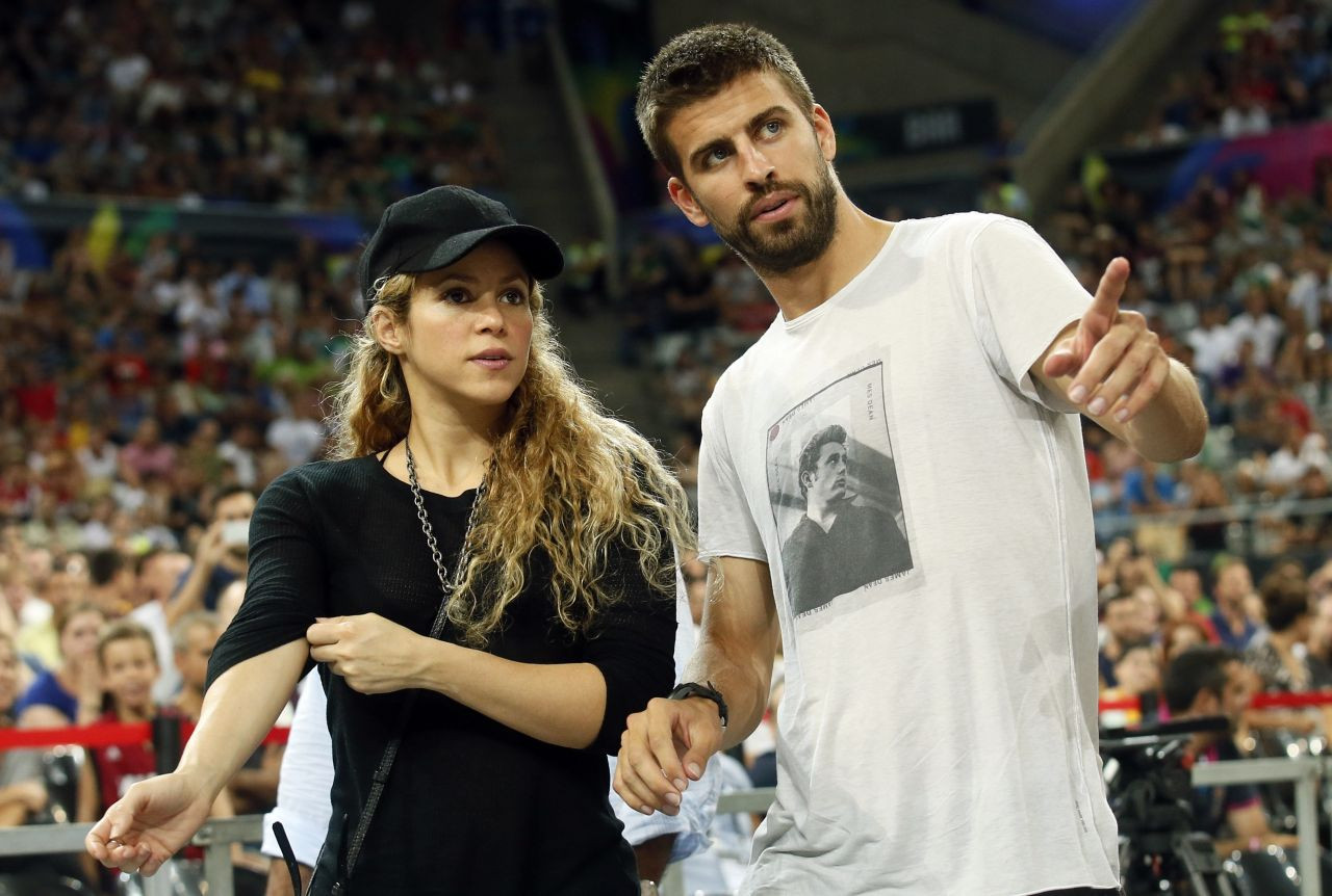 Pique tarafından aldatılan Shakira sessizliğini bozdu - Sayfa 28