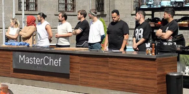 MasterChef'te görülmemiş hata! Mehmet Şef adeta köpürdü - Sayfa 8