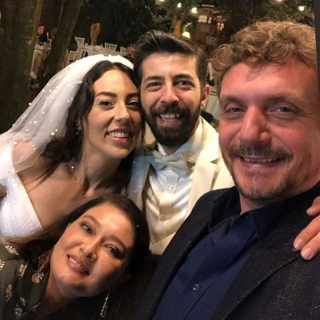 Çukur dizisinin Meke'si nikah masasına oturdu, ünlü isimler düğüne akın etti - Sayfa 4