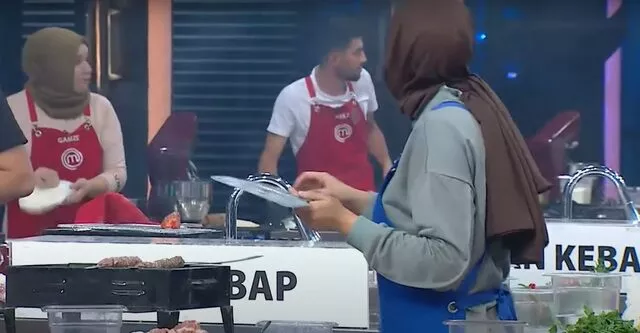 MasterChef'te yine aynı skandal! Şeflerden azar yiyince ne yapacağını şaşırdı - Sayfa 3