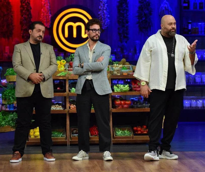 MasterChef Somer Sivrioğlu kızıyla fotoğrafını paylaştı! Hık demiş babasının burnundan düşmüş - Sayfa 16