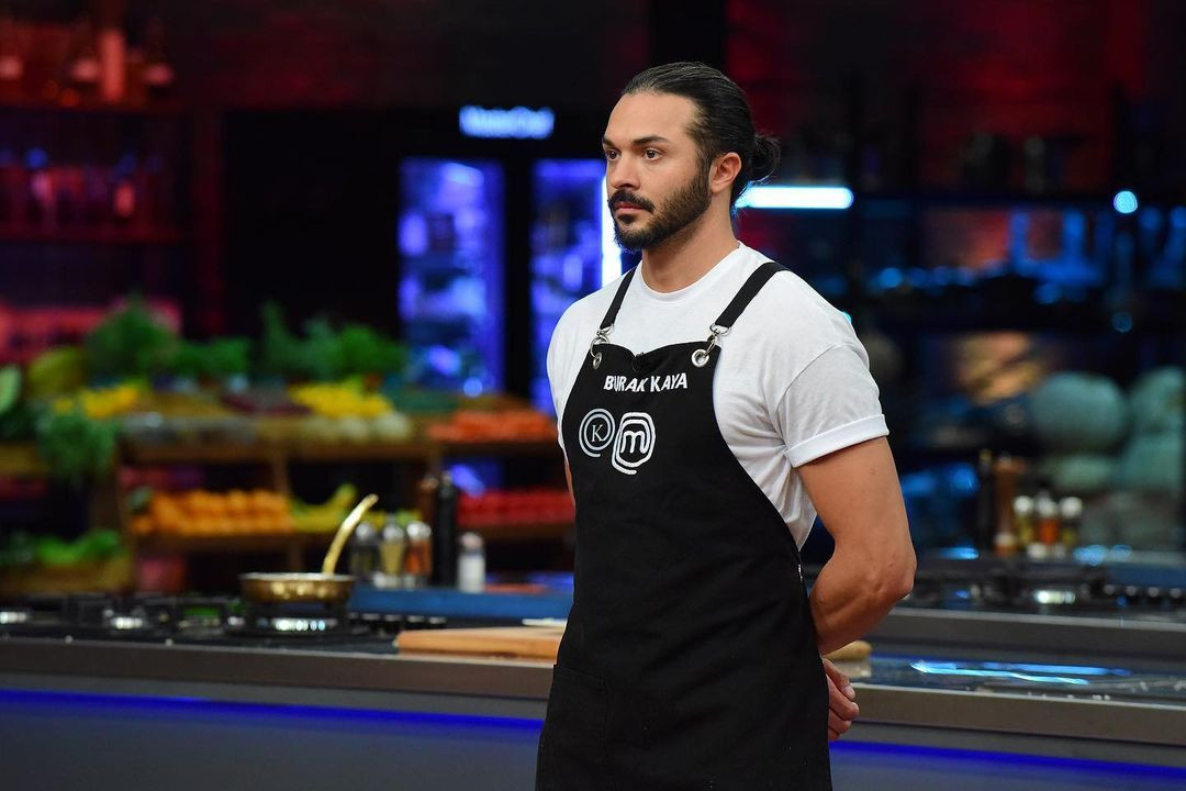 MasterChef Burak Kaya'nın kim olduğunu duyanlar şaştı kaldı! ''Resmen kurgu izliyoruz!'' - Sayfa 22