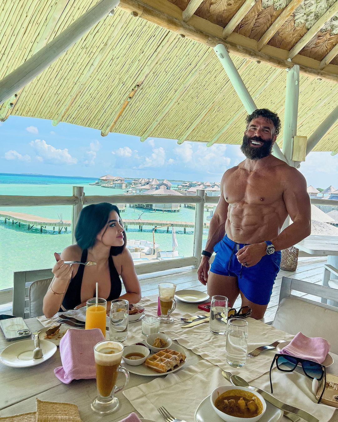 Yüzlerce kadınla birlikte yaşayan Dan Bilzerian işin sırrını verdi, erkekler şaşırıp kaldı - Sayfa 20