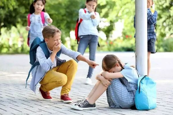 Veliler dikkat: Okullarda yeni dönem başladı! ‘Zorbalık’ yapan öğrenciler uzaklaştırma alacak… - Sayfa 25