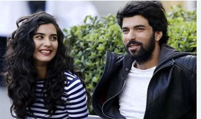 Tuba Büyüküstün ile Engin Akyürek aşkı ifşa oldu! Hayranları bu habere çok sevinecek… - Sayfa 2