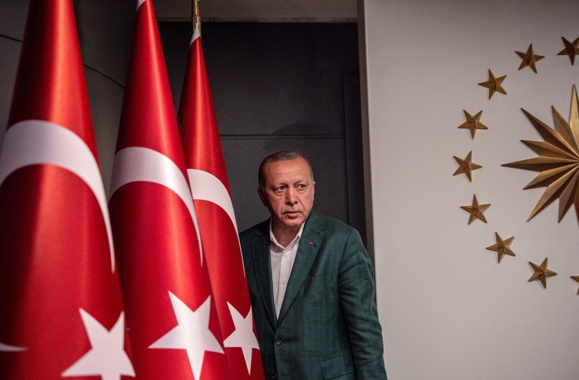 Son Cumhurbaşkanlığı anketinden çarpıcı sonuç! Üç olası adaydan sadece biri Erdoğan’a kaybediyor… - Sayfa 6