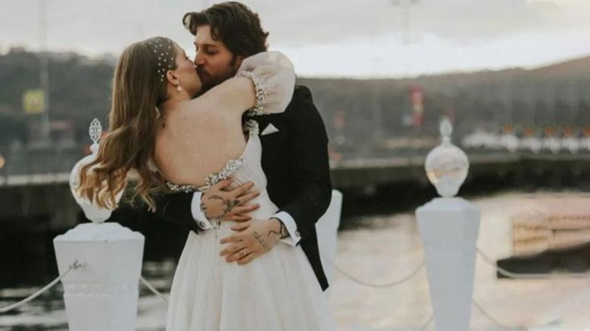 2 ay önce nikah kıymışlardı: Ünlü çift düğün yaptı! İşte aşk dolu kareler - Sayfa 20