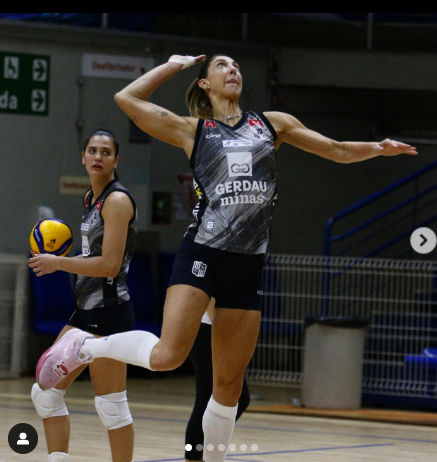 Sosyal medyayı yıktı! Ünlü voleybolcudan çırılçıplak tatil pozu - Sayfa 10