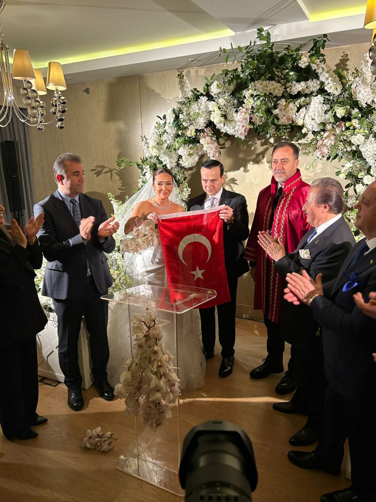 Yeraltı dünyasının ünlü isminden sürpriz nikah! Şahitliğini hangi ünlü işadamı yaptı? - Sayfa 2