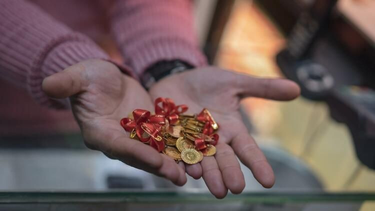 Gram altın zirveden bayrak sallıyor! İslam Memiş çok net rakam verdi: ‘1.550 TL kuvvetli ihtimal…’ - Sayfa 17