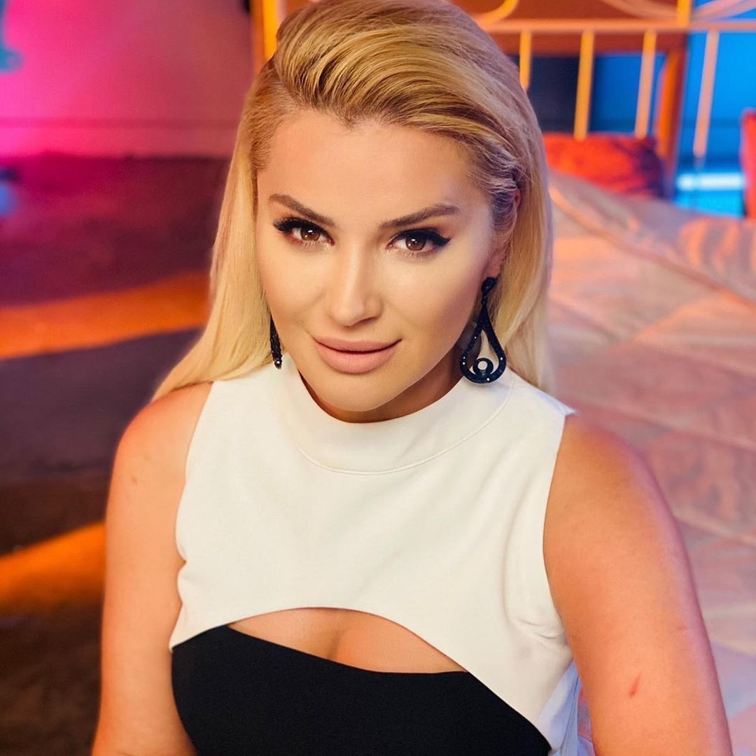 Songül Karlı'nın son hali olay yarattı! "Photoshop ile Hadise olmuş" - Sayfa 19