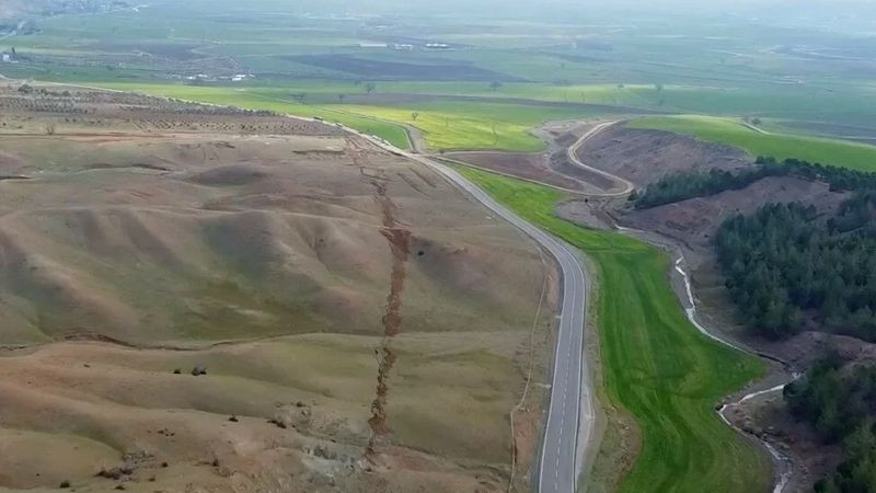 Kahramanmaraş'taki fay kırığı böyle görüntülendi - Sayfa 7