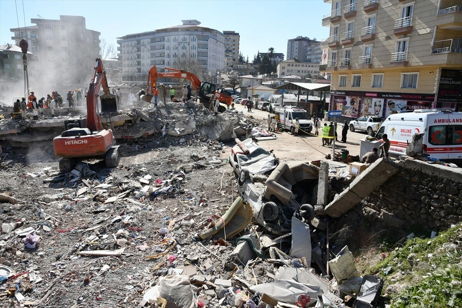 Türkiye Yenilenmiş Diri Fay Haritası yayındı! İşte içinden fay hattı geçen 42 il ve 110 ilçe! - Sayfa 6