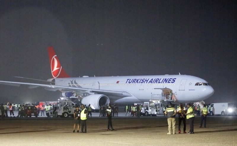 Hataysporlu Atsu'nun cenazesinde kahreden detay! O kadın sinir krizi geçirdi! - Sayfa 1