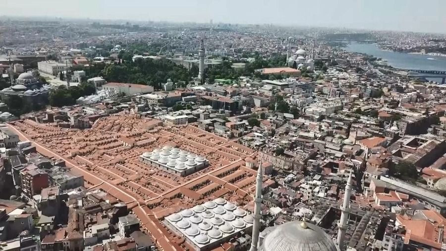 Kapalıçarşı depreme hazırlanıyor: Zemin sıvılaşmasına müdahale edildi, çatlaklara dolgu yapıldı - Sayfa 1