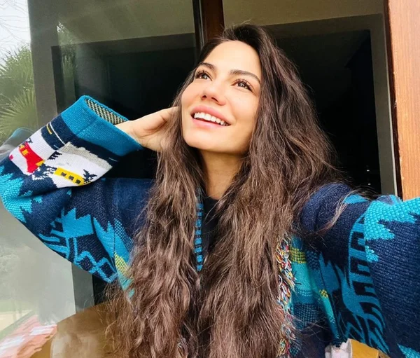 Demet Özdemir, Oğuzhan Koç'u evli bir yönetmenle mi aldattı? Magazin kulisleri çalkalanıyor - Sayfa 7