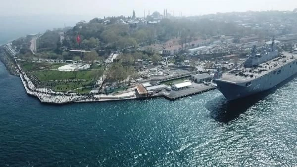 TCG Anadolu ilgisi: Kuyruk metrelerce uzadı - Sayfa 5