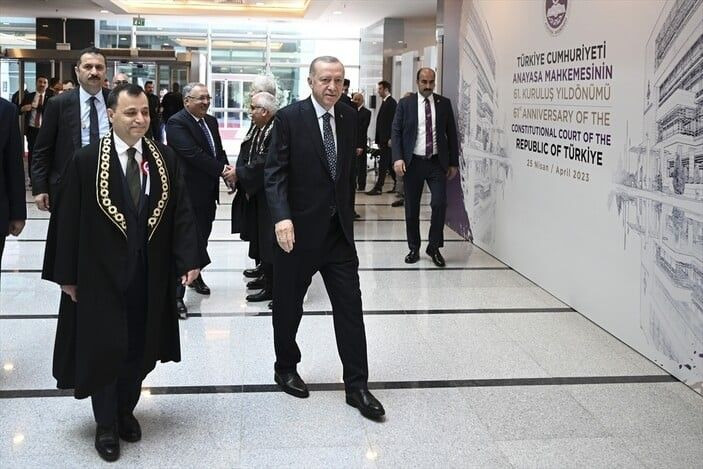 Erdoğan ile Kılıçdaroğlu arasında ilk karşılaşma! Herkes 'tokalaştılar mı' diye baktı - Sayfa 7