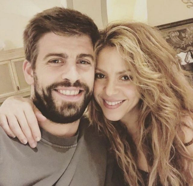 Pique'den ayrılan Shakira, dünyaca ünlü oyuncu Tom Cruise ile görüntülendi - Sayfa 12