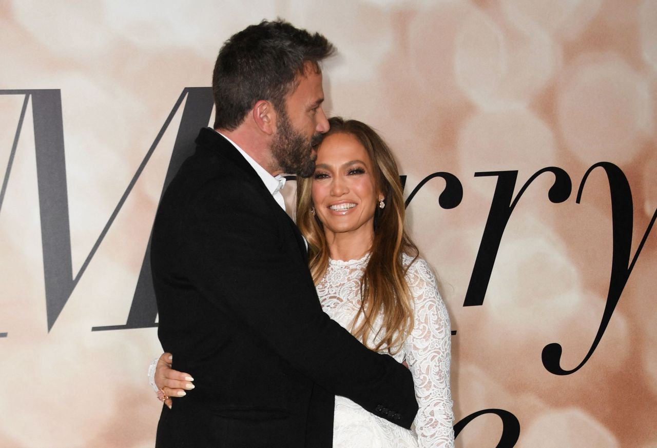 Ben Affleck ve Jennifer Lopez çifti önce tartıştı ardından öpüştü - Sayfa 5