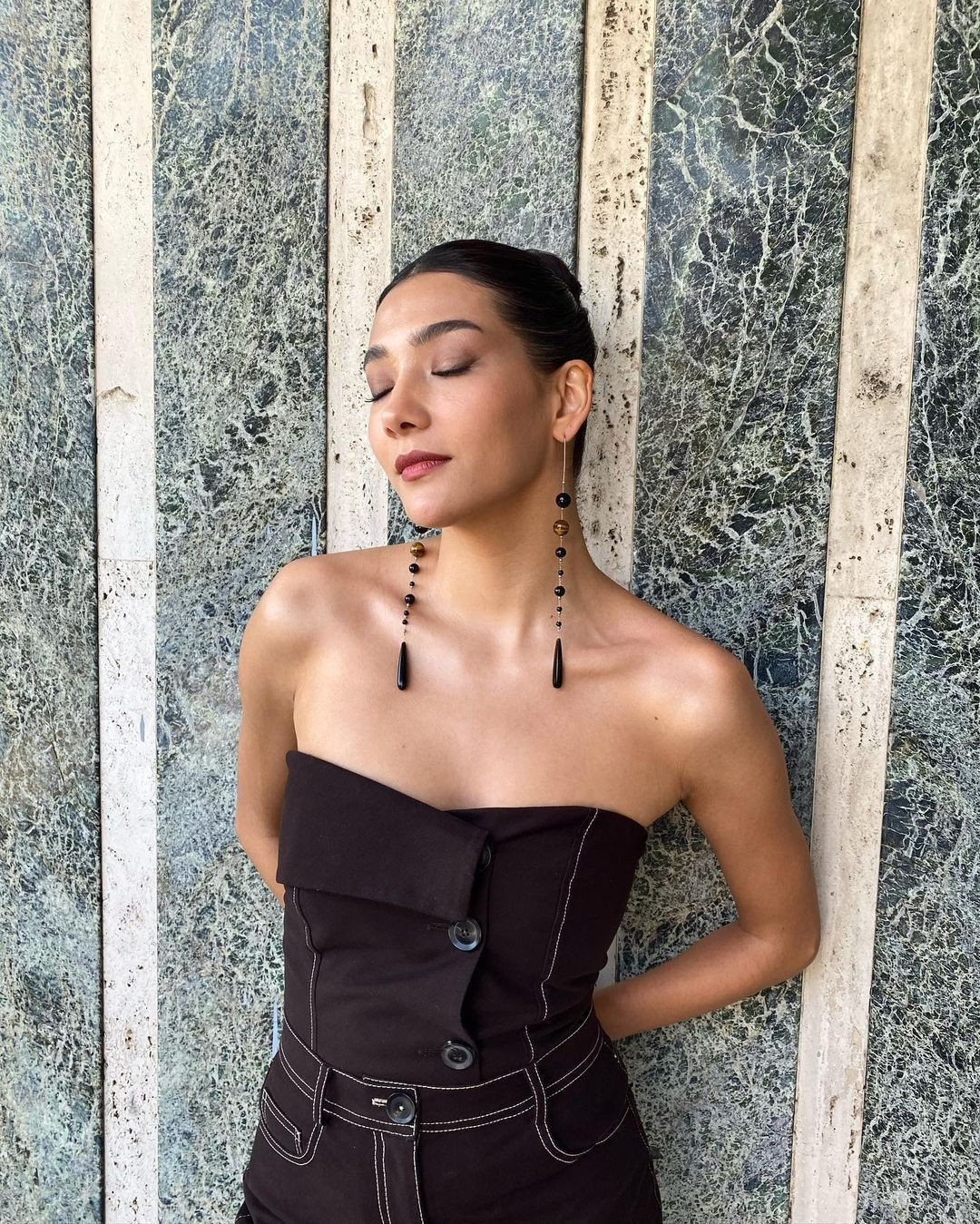 Aybüke Pusat'tan bikini altıyla sahilde cesur poz! - Sayfa 21