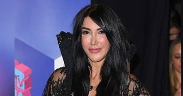 Hande Yener'e Temel Reis benzetmesi! Photoshopu abartınca rezil oldu! - Sayfa 2