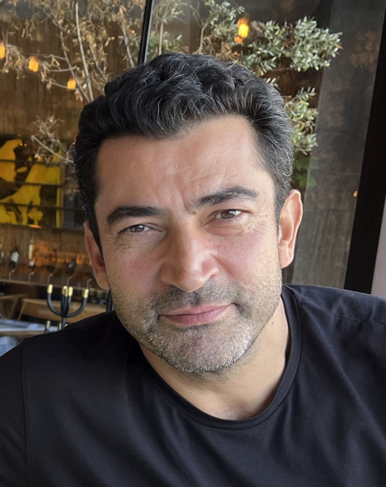 Uzun süredir ekranlarda yoktular! Kenan İmirzalıoğlu ve Özgü Namal'ın bölüm başı ücretleri şok etti - Sayfa 4