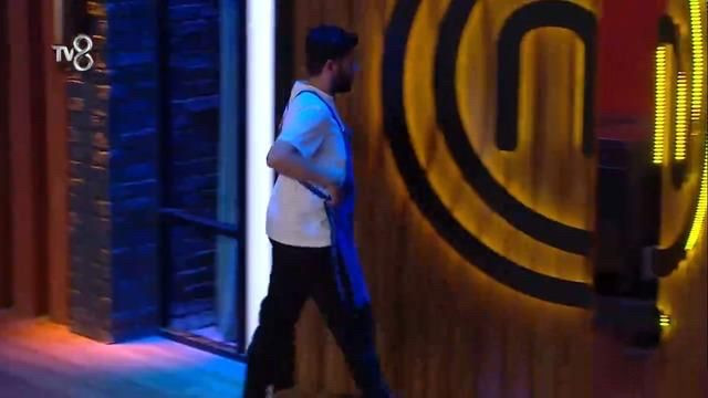 MasterChef’te ortalık karıştı, şefler devreye girdi! O yarışmacı stüdyoyu terk etti… - Sayfa 10