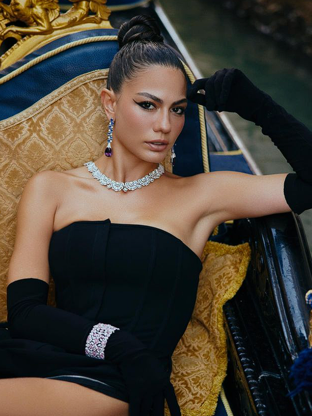 Demet Özdemir'in shopsuz hali sosyal medyada gündem oldu - Sayfa 3