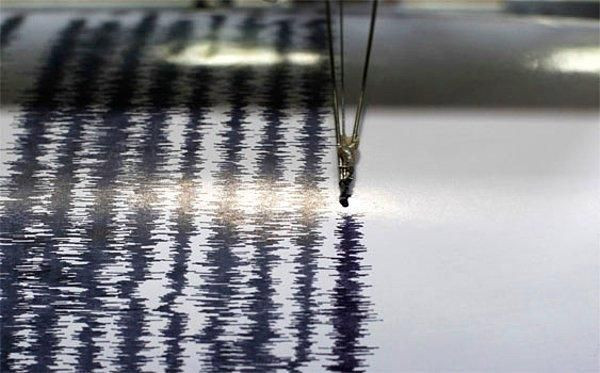 Prof. Dr. Ahmet Ercan 2 ili işaret ederek uyardı: 7.1 deprem ve tsunami… - Sayfa 40