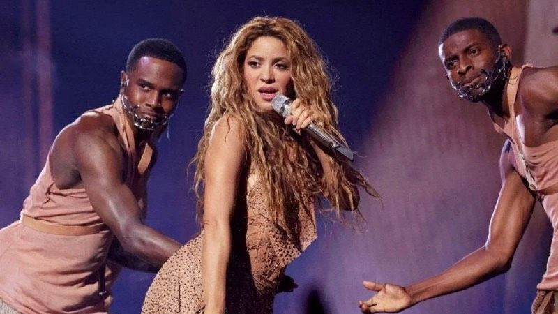 Shakira’dan olay gönderme! Pique'nin kovduğu bakıcıyı klibinde oynattı! - Sayfa 3