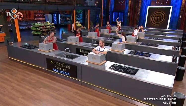 MasterChef'te o yarışmacı 3. kez 100 bin lirayı kazandı! Kıran kırana rekabet yaşandı - Sayfa 3